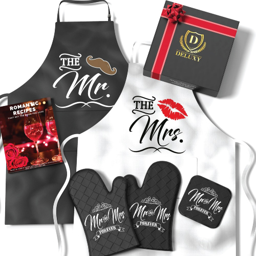 DELUXY Mr. & Mrs. Aprons For Happy Couple