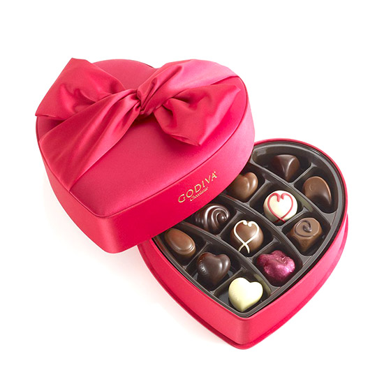 GODIVA Chocolatier Small Valentines Day Keepsake Heart 15 Pieces