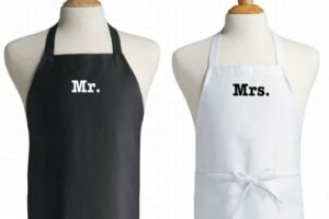 Lovely Wedding Gifts for Bride and Groom
