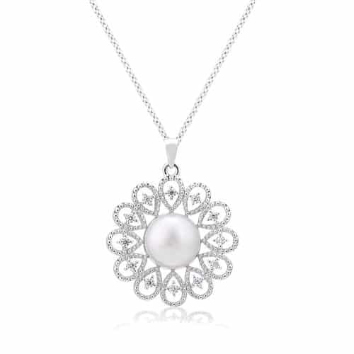 Round Flower Pearl Pendant Necklace