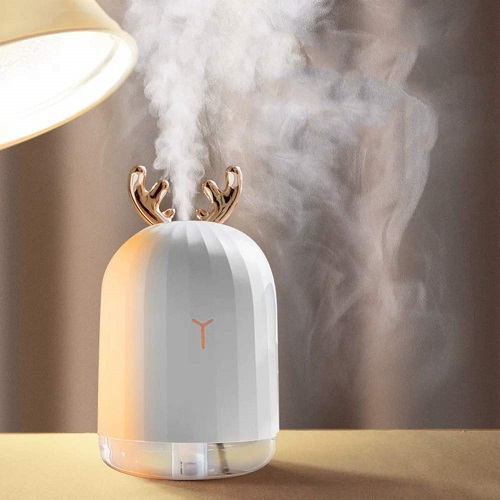 Holiday Deer Humidifier | Christmas Gifts for Teen Girls