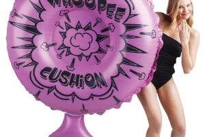 20 Funny Pool Floats For Adults